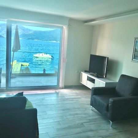 Lux Apartments Krasići Buitenkant foto