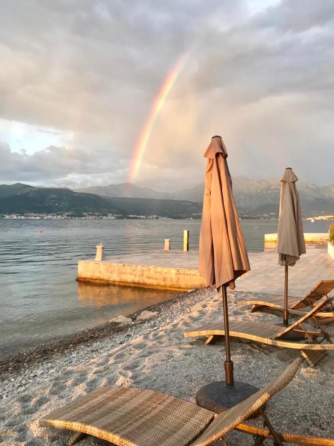 Lux Apartments Krasići Buitenkant foto