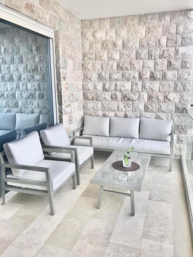 Lux Apartments Krasići Buitenkant foto