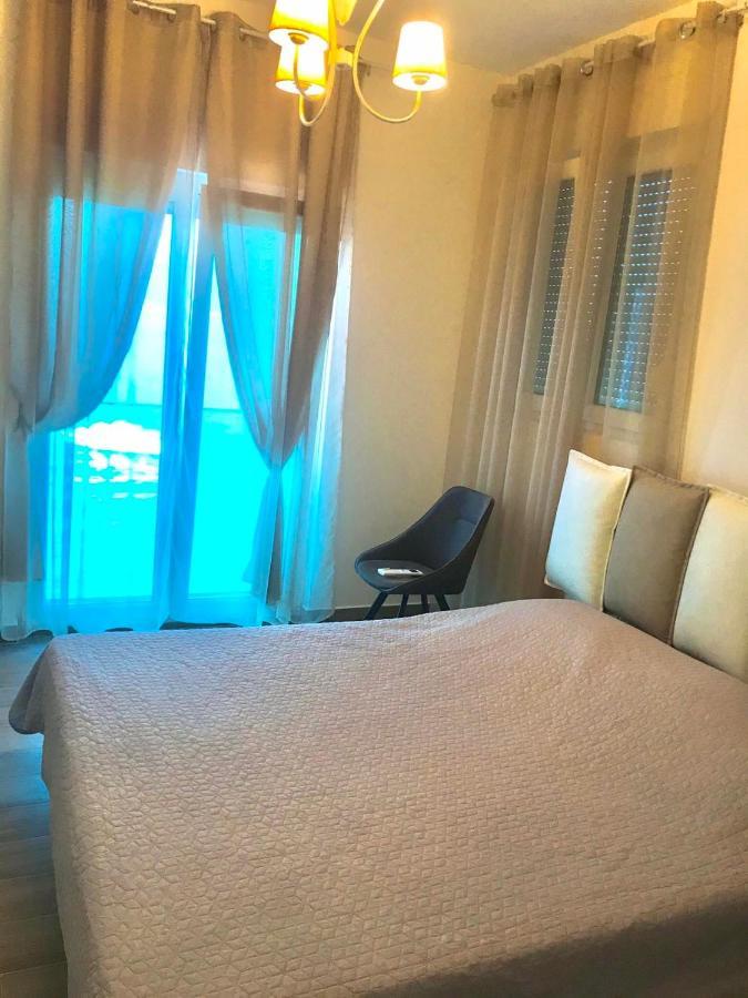 Lux Apartments Krasići Buitenkant foto