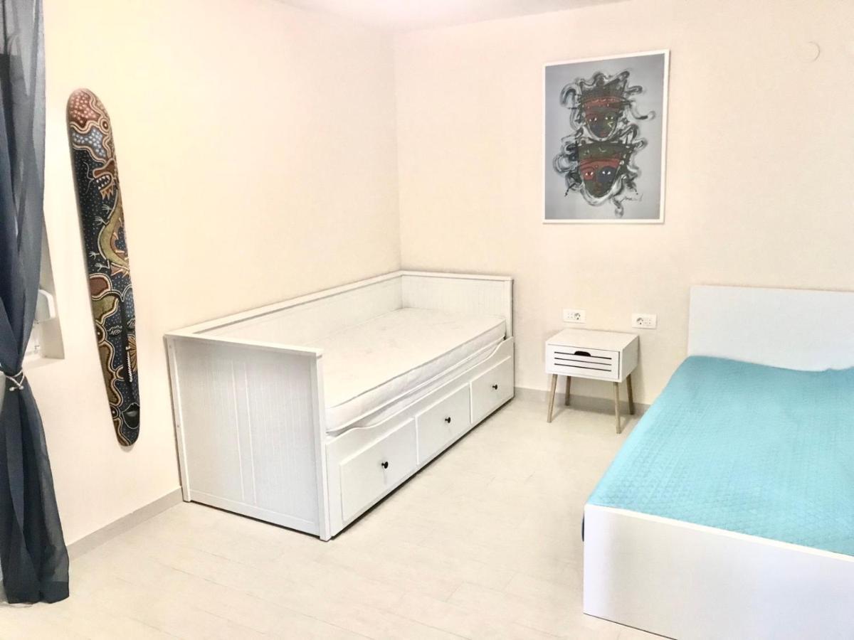 Lux Apartments Krasići Buitenkant foto